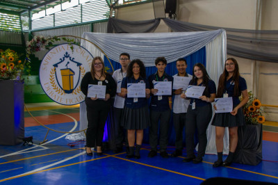 Estudiantes brumosos logran importante hito académico