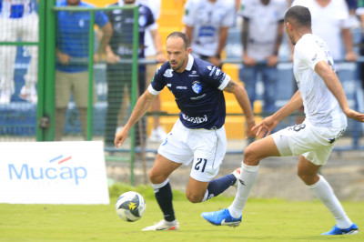 El futuro de Marco Ureña está en manos de la dirigencia del Cartaginés