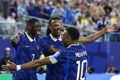 Francia no falla y liquida a Irak con autoridad