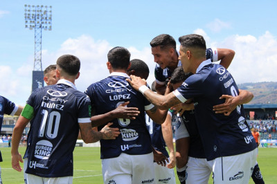 Cartaginés mete miedo y sueña en grande