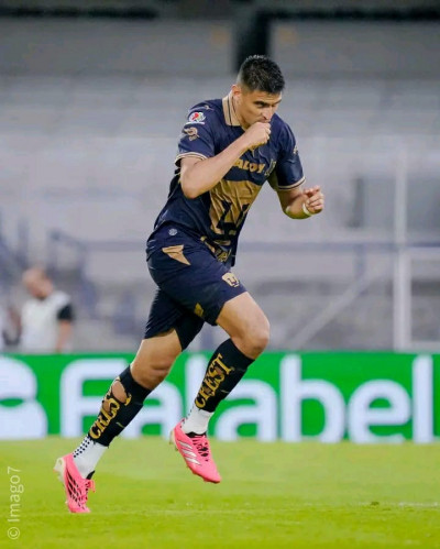 Pachuca arranca con goleada el Apertura 2026 tras vencer a Pumas en CU