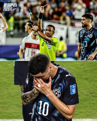 Todo el equipo paraguayo estalló contra Barton tras la polémica expul...