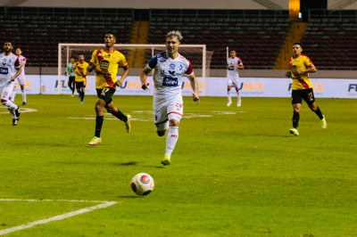 El Club Sport Cartaginés presenta la salida de otro jugador