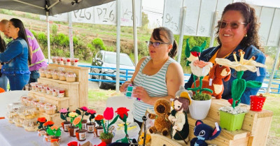 Mujeres Ecoempresarias brillan en feria empresarial