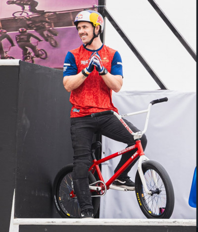 Kenneth Tencio entre los mejores ciclistas del mundo 